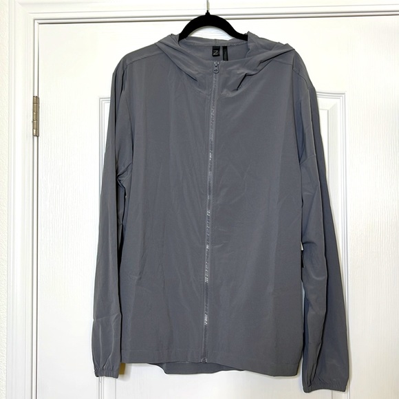 Grey Performance jacket with hood - Picture 2 of 7